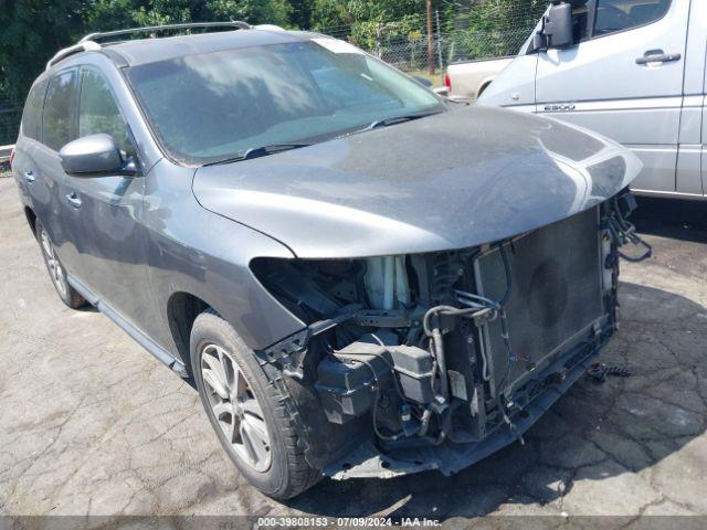  Salvage Nissan Pathfinder