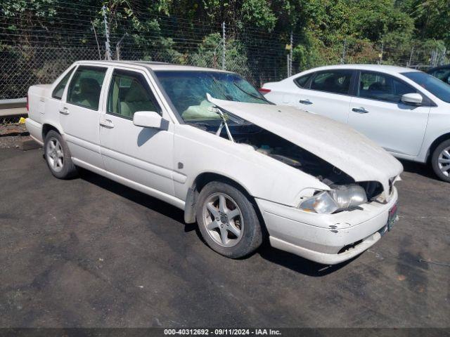  Salvage Volvo S70