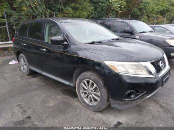  Salvage Nissan Pathfinder