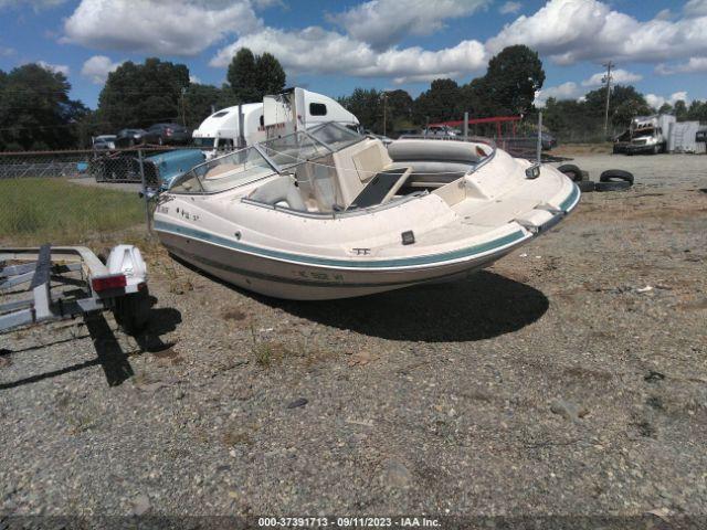  Salvage Larson 234 Larson Dk Boat