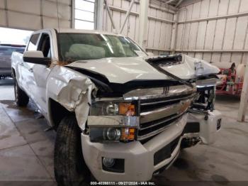  Salvage Chevrolet Silverado 2500