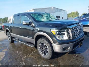  Salvage Nissan Titan