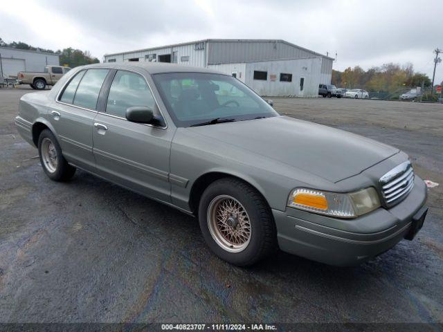  Salvage Ford Crown Victoria