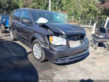  Salvage Chrysler Town & Country