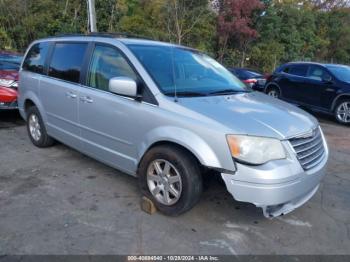  Salvage Chrysler Town & Country