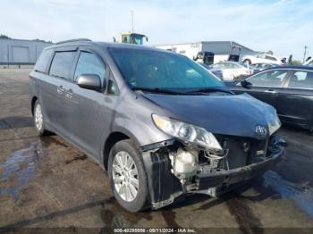  Salvage Toyota Sienna