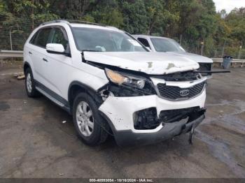  Salvage Kia Sorento