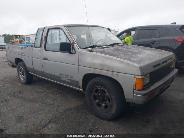  Salvage Nissan D21