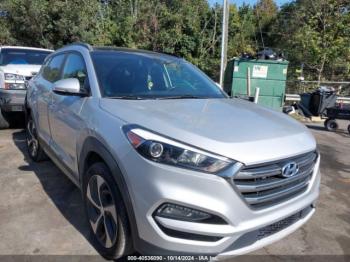  Salvage Hyundai TUCSON