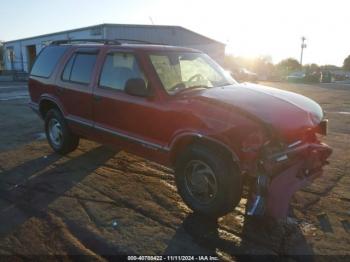  Salvage Chevrolet Blazer