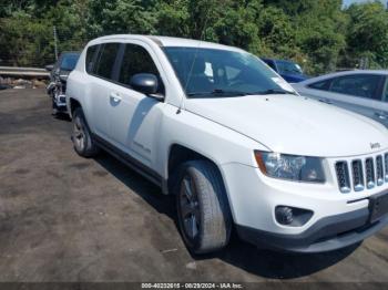  Salvage Jeep Compass