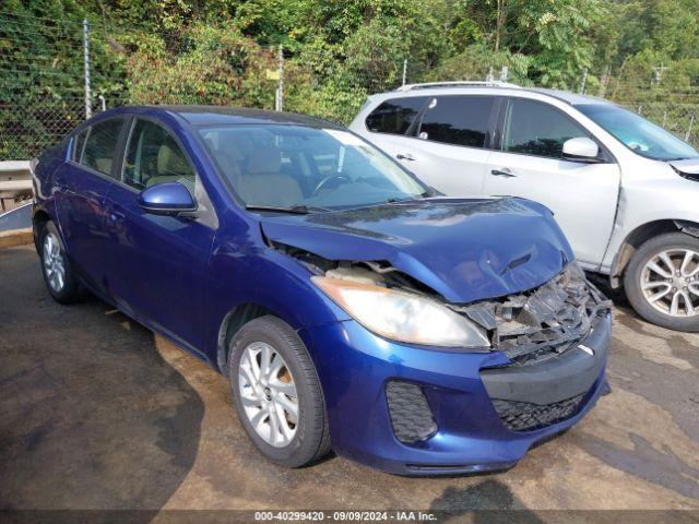  Salvage Mazda Mazda3