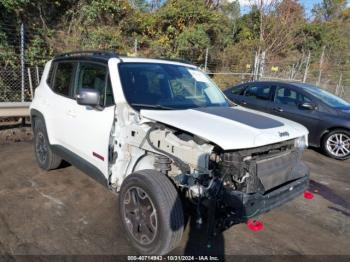  Salvage Jeep Renegade