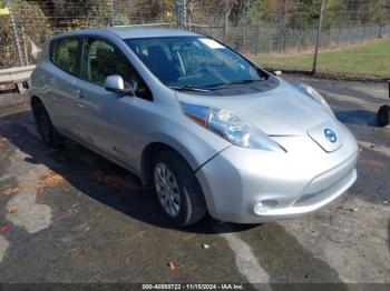  Salvage Nissan LEAF