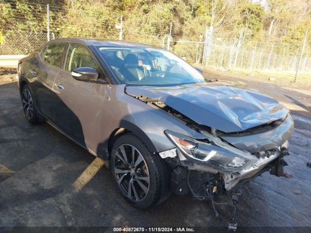  Salvage Nissan Maxima