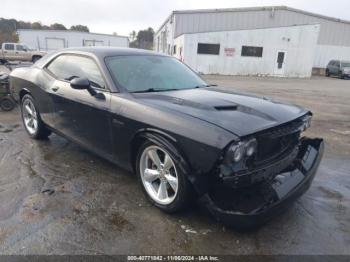  Salvage Dodge Challenger