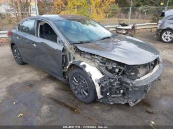  Salvage Nissan Altima