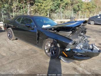  Salvage Dodge Challenger