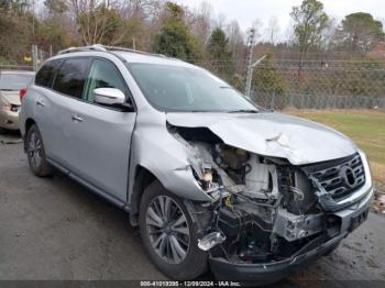  Salvage Nissan Pathfinder