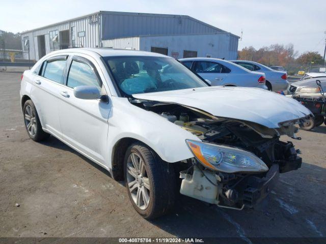  Salvage Chrysler 200