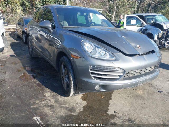  Salvage Porsche Cayenne