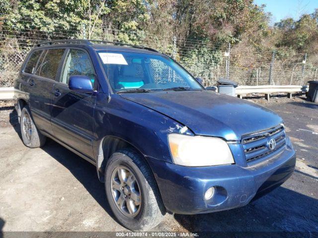  Salvage Toyota Highlander