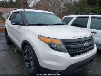  Salvage Ford Explorer