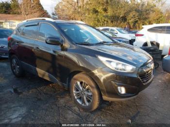  Salvage Hyundai TUCSON