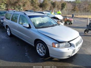  Salvage Volvo V70