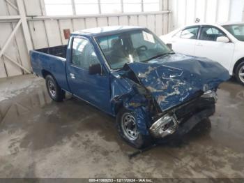  Salvage Nissan D21