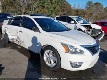  Salvage Nissan Altima