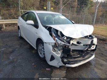  Salvage Toyota Prius