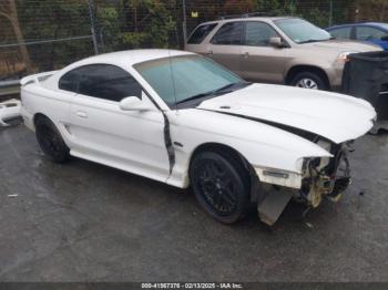  Salvage Ford Mustang