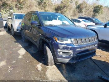  Salvage Jeep Compass