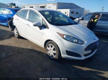  Salvage Ford Fiesta