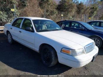  Salvage Ford Crown Victoria