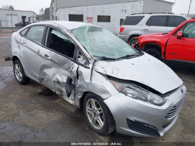  Salvage Ford Fiesta