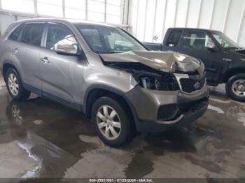  Salvage Kia Sorento