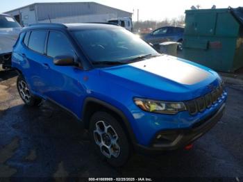  Salvage Jeep Compass