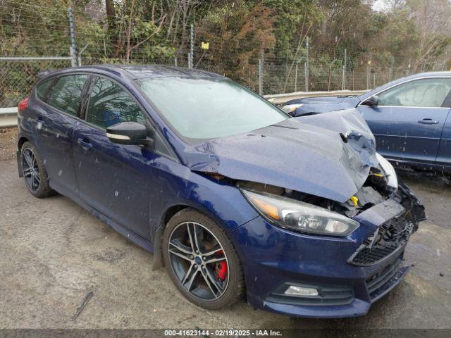  Salvage Ford Focus St