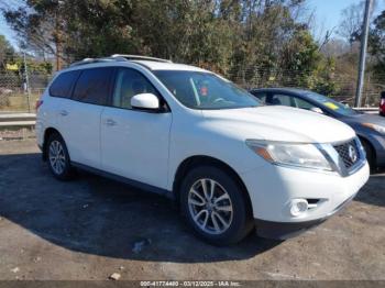  Salvage Nissan Pathfinder