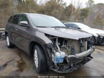  Salvage Toyota Highlander