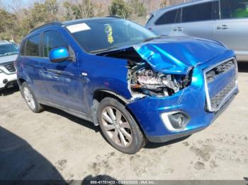  Salvage Mitsubishi Outlander