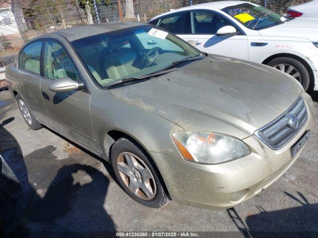  Salvage Nissan Altima