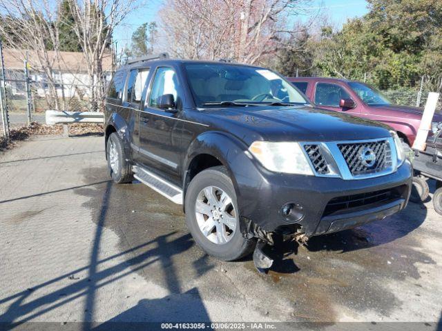  Salvage Nissan Pathfinder