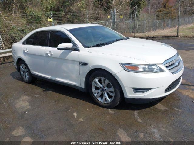  Salvage Ford Taurus