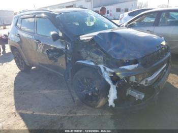  Salvage Jeep Compass