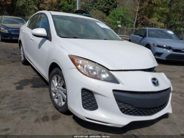  Salvage Mazda Mazda3