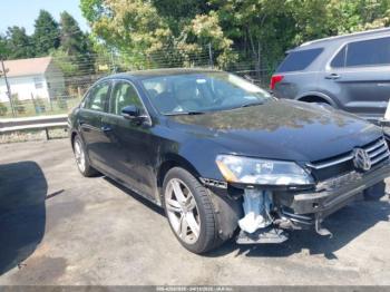  Salvage Volkswagen Passat