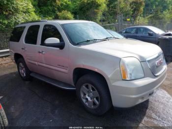  Salvage GMC Yukon